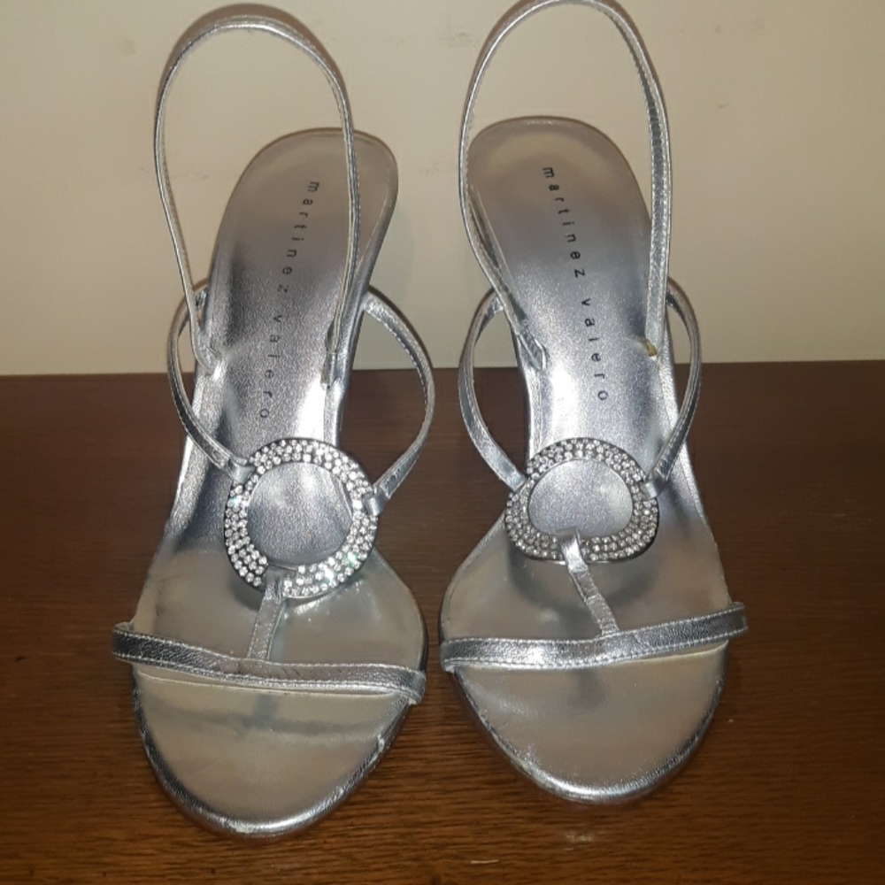 Shoes - Picture 7 of 7